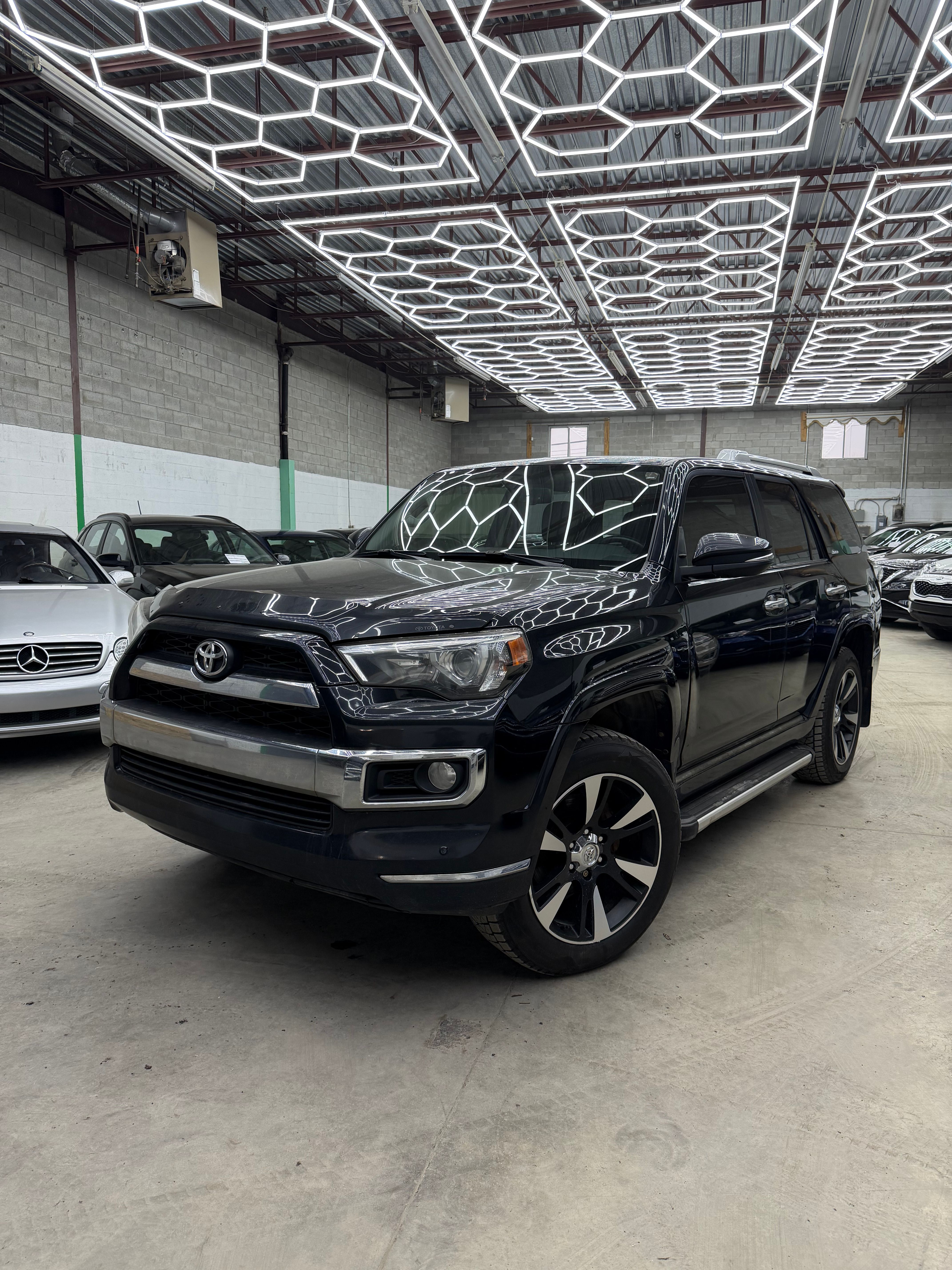 TOYOTA 4RUNNER SR5 V6 2016